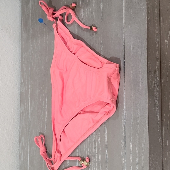New Beach by Melissa Odabash bikini - Picture 2 of 7